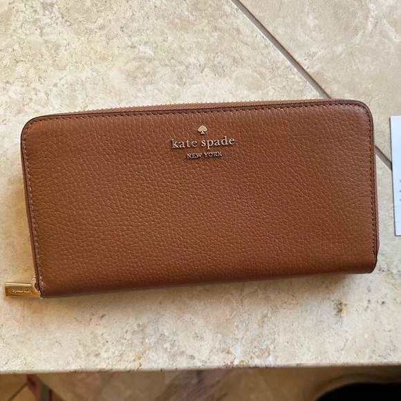 Kate Spade Leila Large Continental Wallet in warm gingerbread - Picture 3 of 5